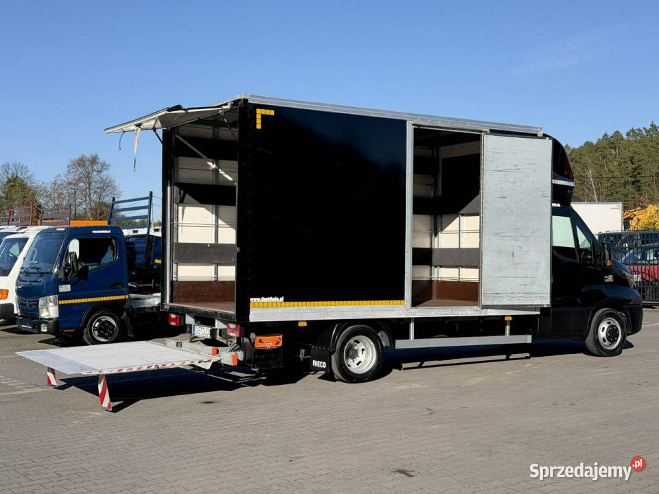 Iveco Daily 35C13 HiMatic Do 35tony Kontener komputer pokładowy