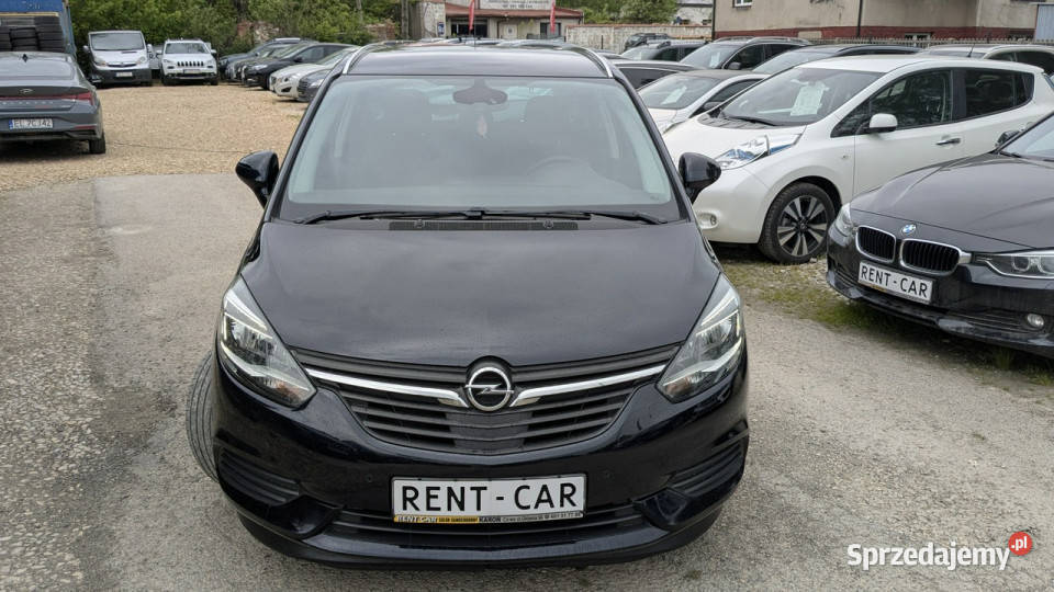 Opel Zafira 20D130OPŁACONYBezwypadkowyAutomat Rok produkcji 2018 Zafira Częstochowa