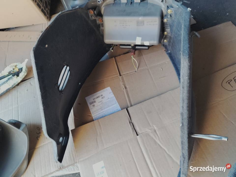 Tunel środkowy Citroen Xsara Picasso 9643077377 lubelskie Kamień-Kolonia sprzedam