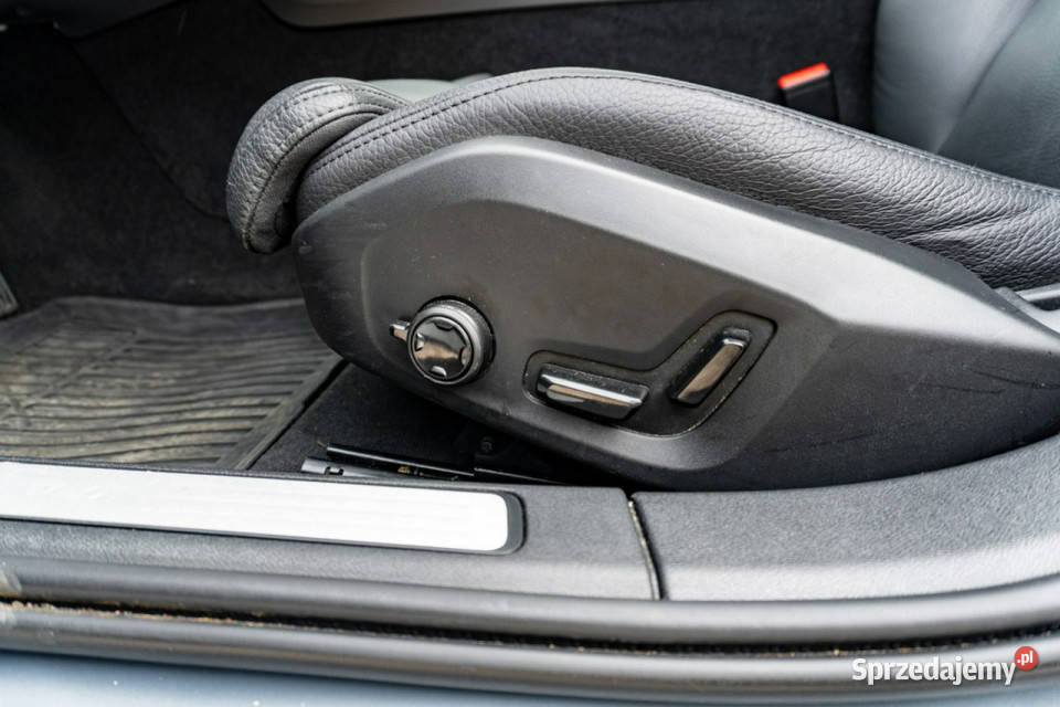 Volvo V60 Volvo V60 B4 D Plus Dark 197 FV23 II Łódź