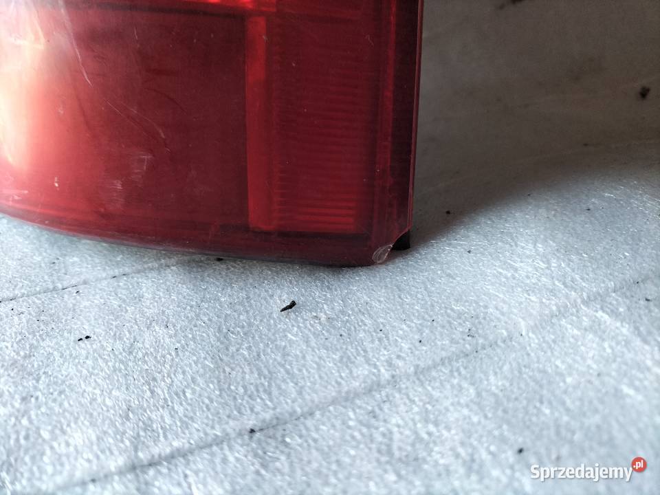 OPEL ASTRA G kombi LAMPA TYŁ PRAWA