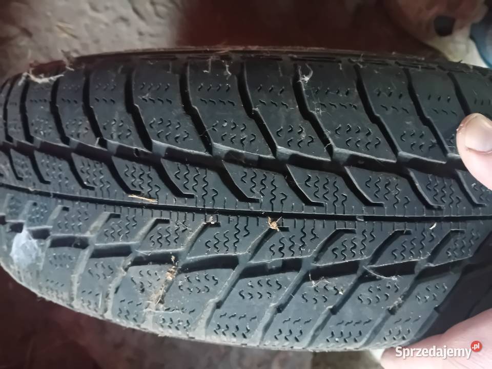 koła z oponami r1370165 łódzkie Wielka Wieś