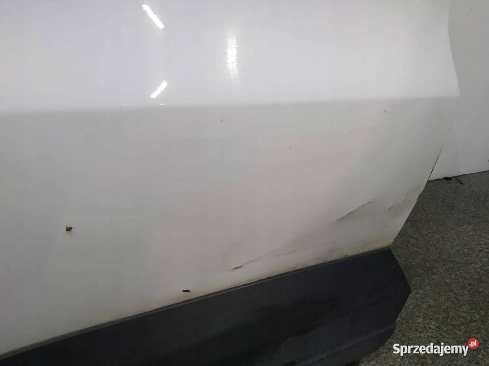 DRZWI PRAWE TYŁ BIAŁE VW Volkswagen Tiguan I