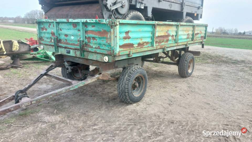 Przyczepa d46 zarejestrowana nieuszkodzony Przyczepy rolnicze Stara Kornica
