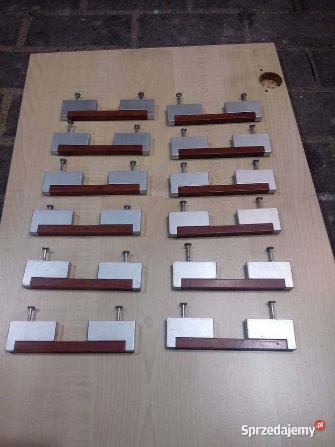 Klamki do mebli sprzedam