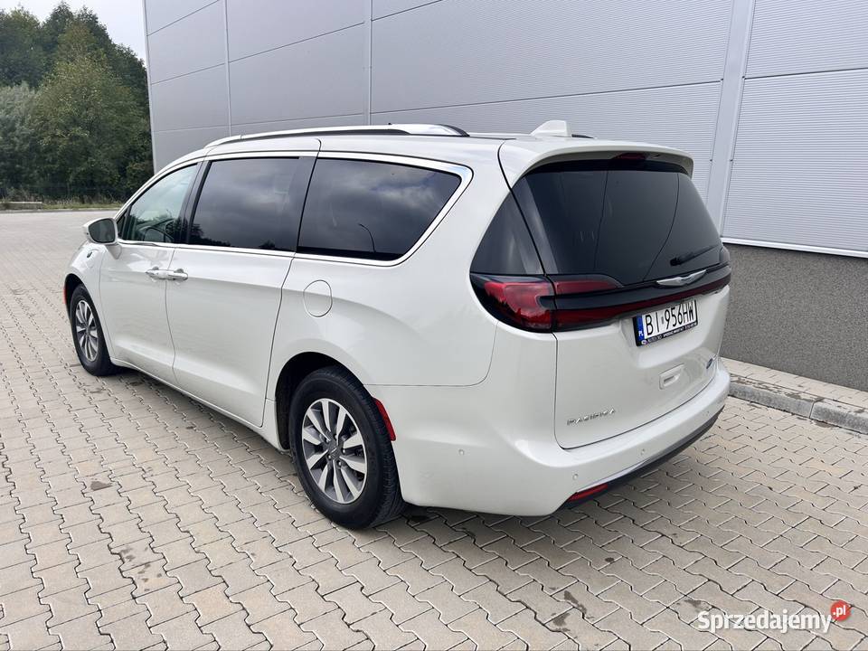 Chrysler Pacifica Hybryda garażowany podlaskie Białystok