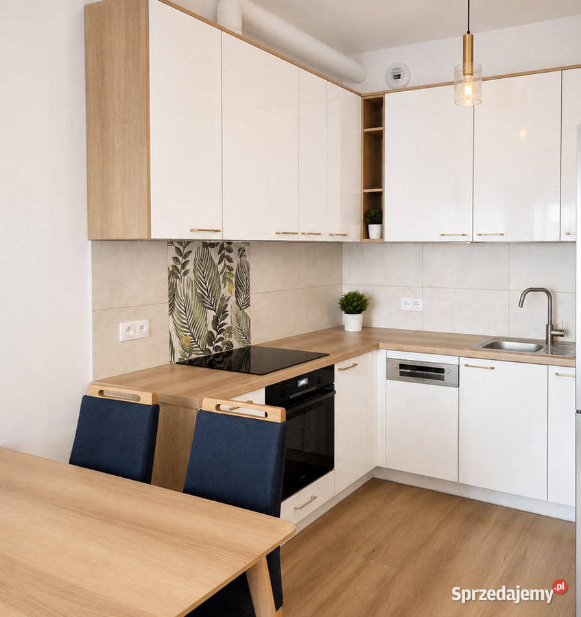 Zadbane mieszkanie 2 pok Wichrowa balkon garaż i Wrocław