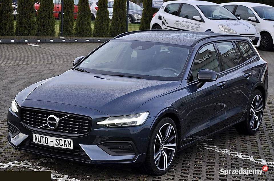 Volvo V60 B3 20 benzyna 163 Geartronic Momentum Goleniów