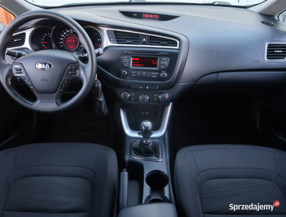 Kia Ceed 14 CRDi bluetooth Cee'd