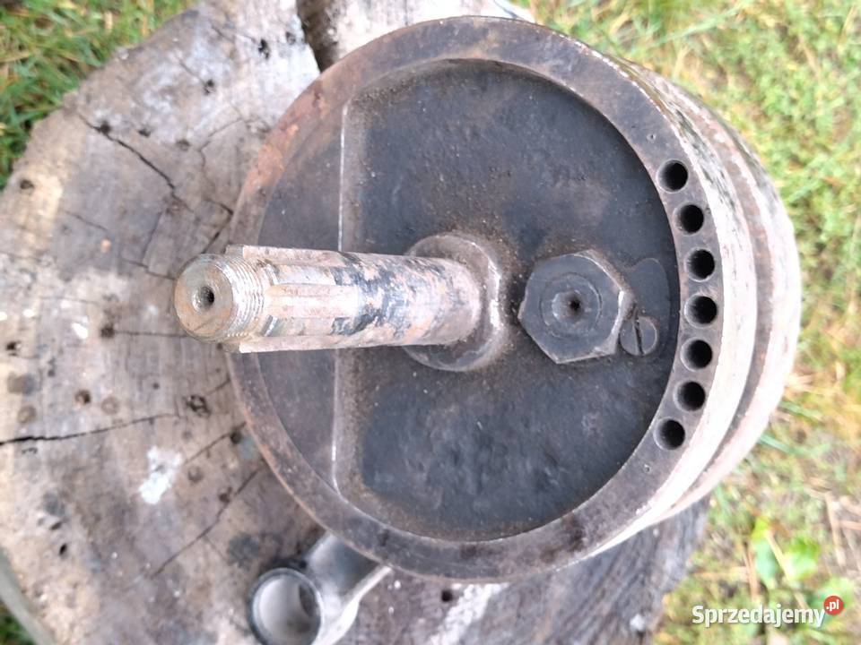 Junak m10 m07 wał korbowy silnika łódzkie Radomsko sprzedam