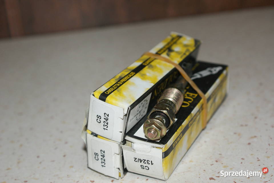 C13242 GV 657 Świeca żarowa ALFA ROMEO 164 33 75 Pozostałe