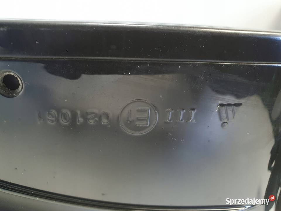 LUSTERKO Audi A8 D4 0917r LEWE KIEROWCY europa Chełm