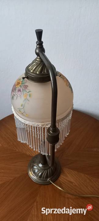 Ładna lampka z mosiądzu w romantycznym stylu Skierniewice
