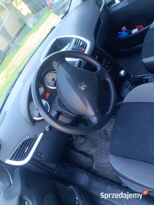 Peugeot 207 Czarna