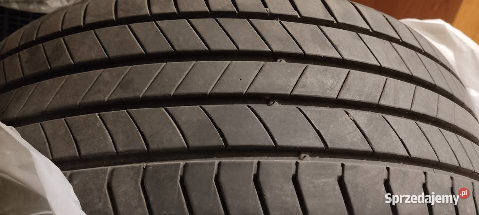 Sprzedam opony letnie Kumho 23550 R19 4 sztuki łódzkie Lutomiersk sprzedam