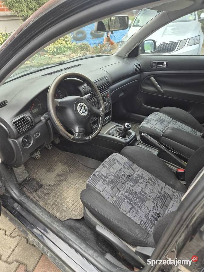 Sprzedam VW Passat b5 2000r Kombi sprzedam