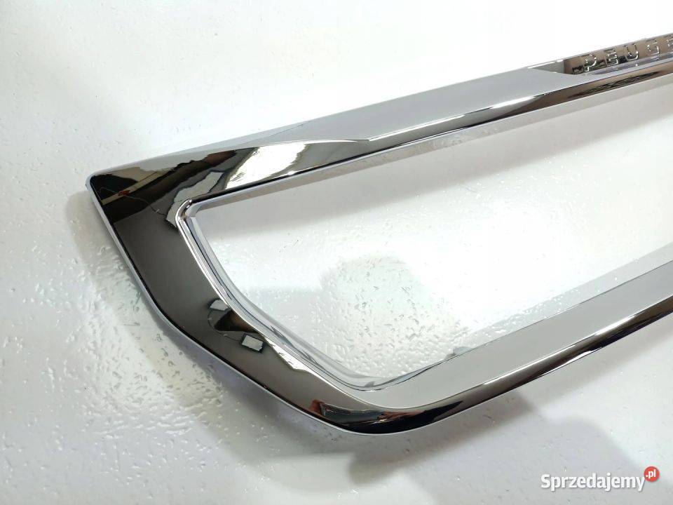 Peugeot Partner II LIFT 1518 ATRAPA CHROM LISTWA
