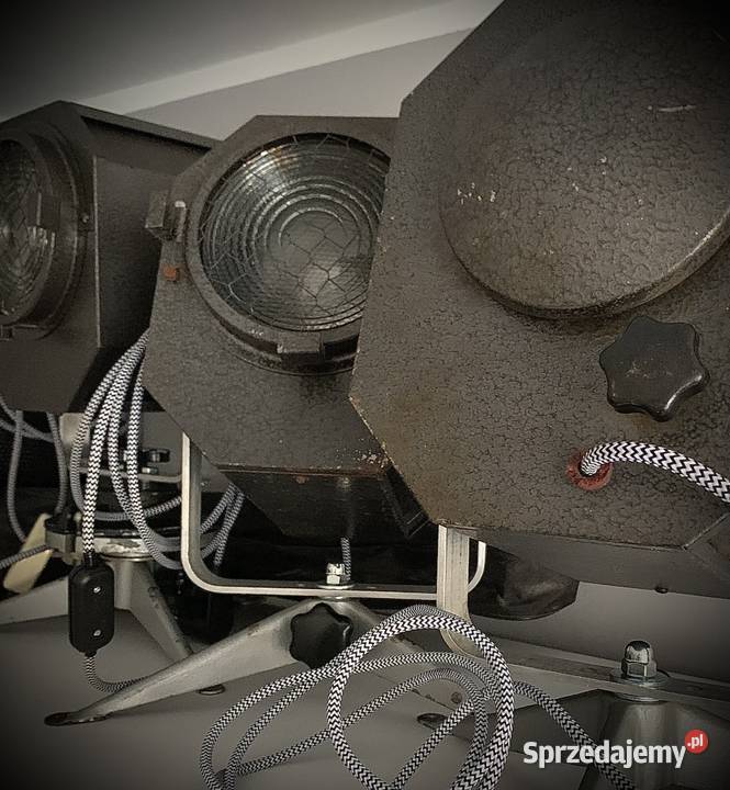 Lampa teatralna PRL lata 7080 LOFT VINTAGE Biurka wielkopolskie Poznań