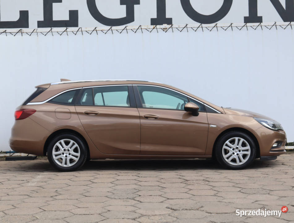 Opel Astra 16 CDTI Rok produkcji 2017 Astra Łódź