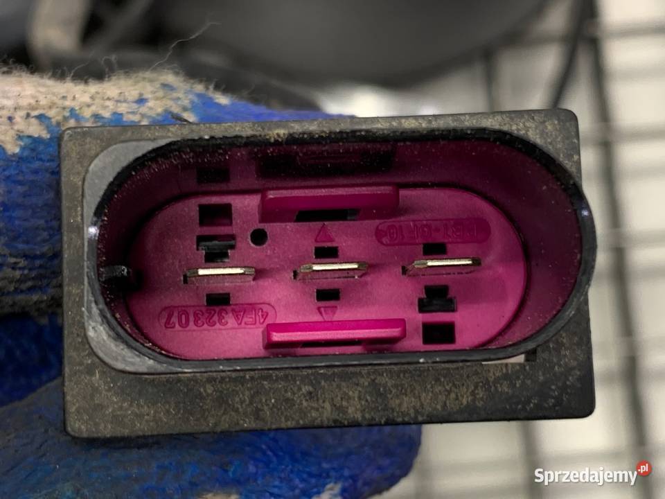 WENTYLATOR CHŁODNICY VW POLO V 12 70 6R0959455C osobowe podkarpackie