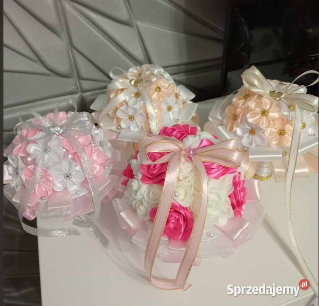 Aniołki i bukieciki z wstązki na różne okazje Pozostałe Śmigno
