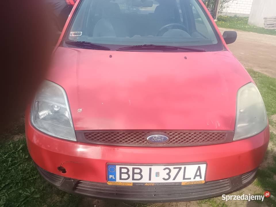 Sprzedam auto Ford Fiesta mk613 benzyna 77KM Wyszki sprzedam