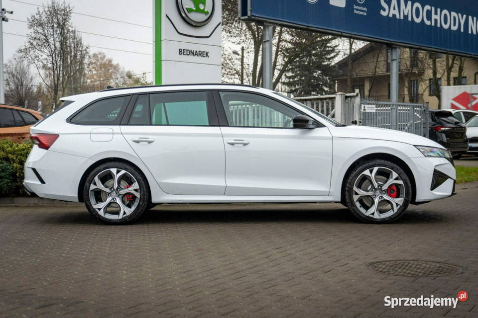 koda Octavia Combi RS 20 TSI 265 DSG Odbiór w czujnik deszczu Łódź