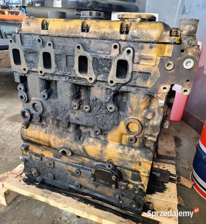 Silnik 3054D CAT Perkins 1104 słupek sprawny