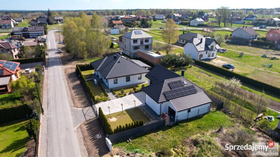 Sprzedaż domu wolnostojącego Korczów 156m2 sprzedam