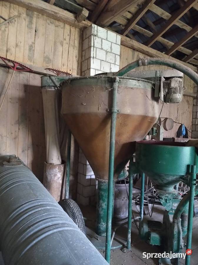 Mieszalnik ssąco tłoczący 500 Janów Lubelski