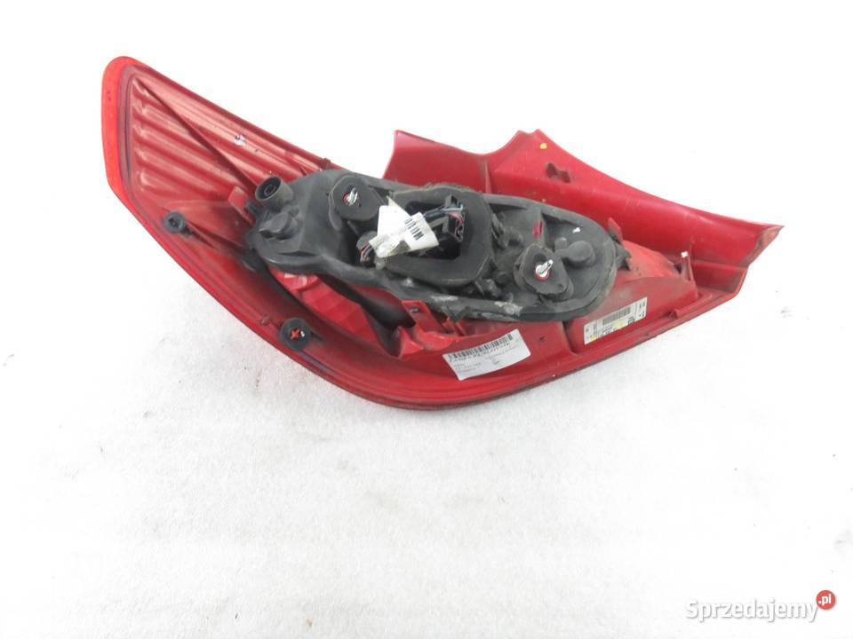 LAMPA PRAWA TYLNA OPEL CORSA D 13186351