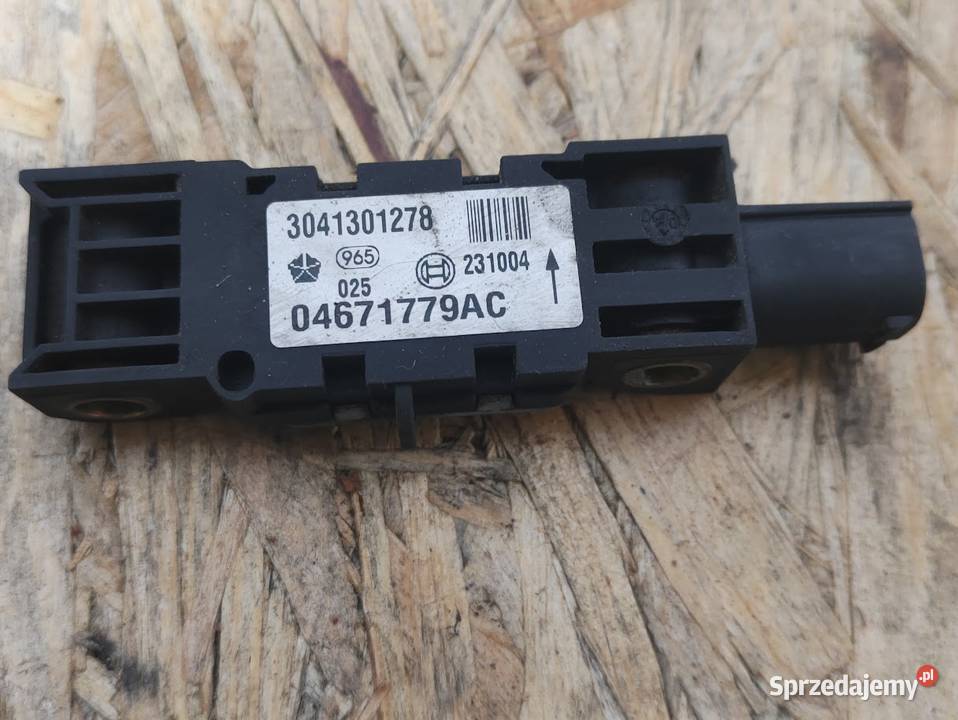 Czujnik Uderzenia Chrysler 300C 04671779AC Pleszew
