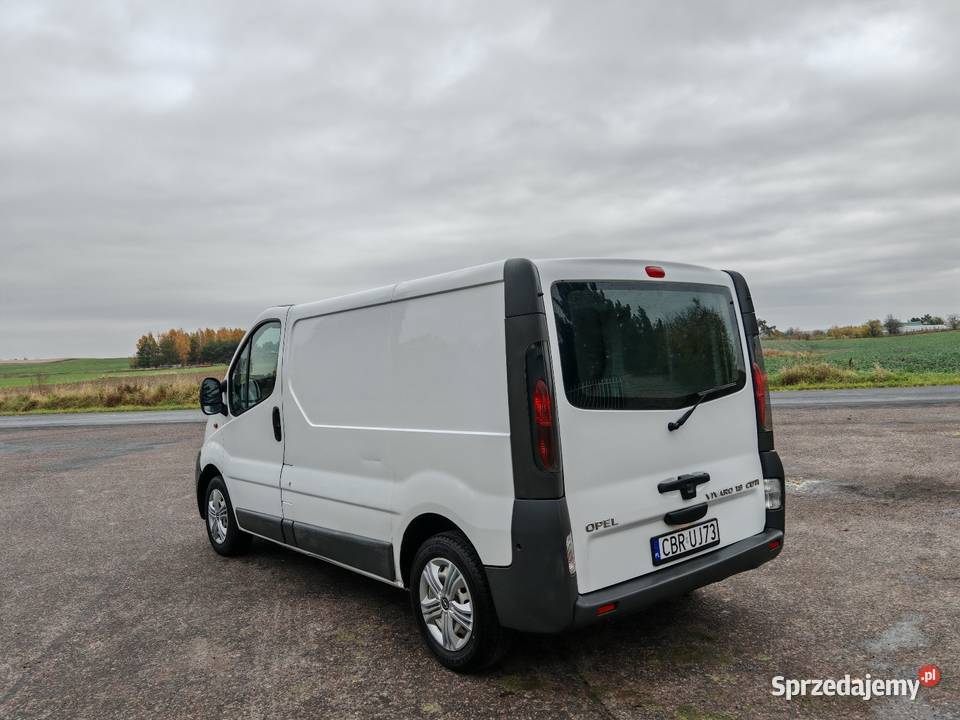 Opel Vivaro 19 CDTI 101 z Niemiec Dostawczy 3 bezwypadkowy Górzno