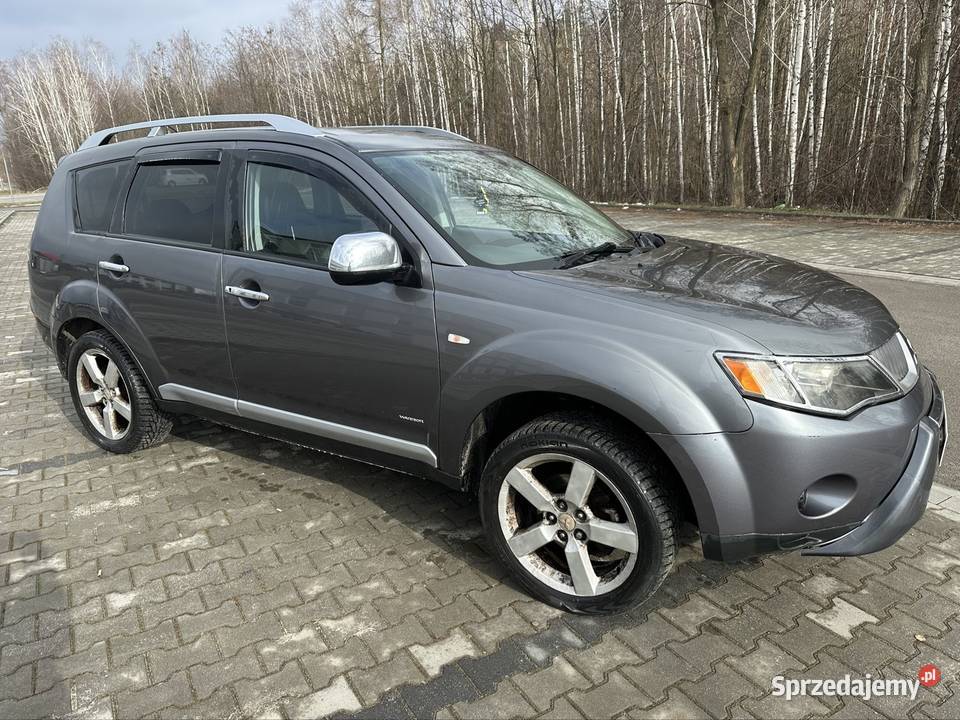 Sprzedam Mitsubishi Outlander 20 DiD 2007r MP3 Majdan Królewski