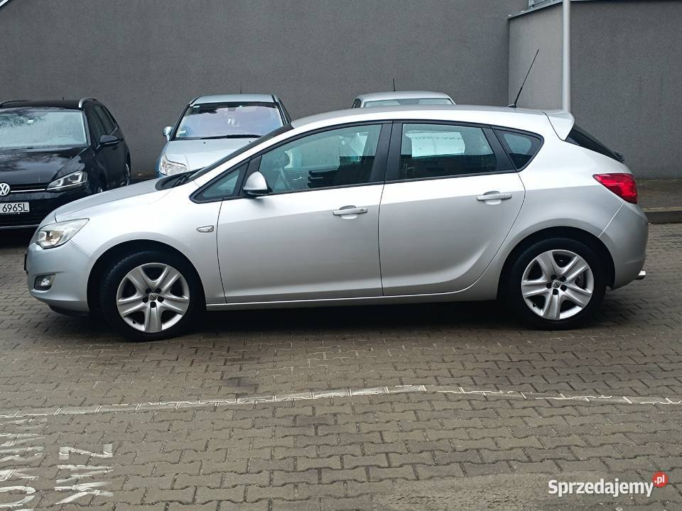 Opel Astra J 14T właściciel doinwestowana Rzeszów
