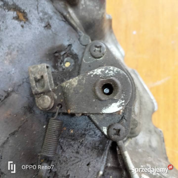 Suzuki GS 550L pokrywa silnika Łubno