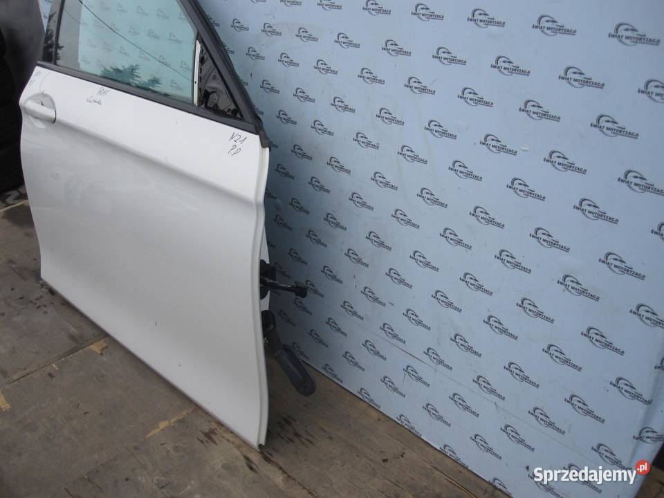 BMW F10 LIFT drzwi prawe przód sprzedam