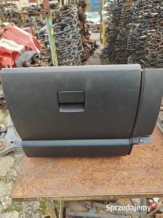 Schowek Mazda 5 osobowe Łagów