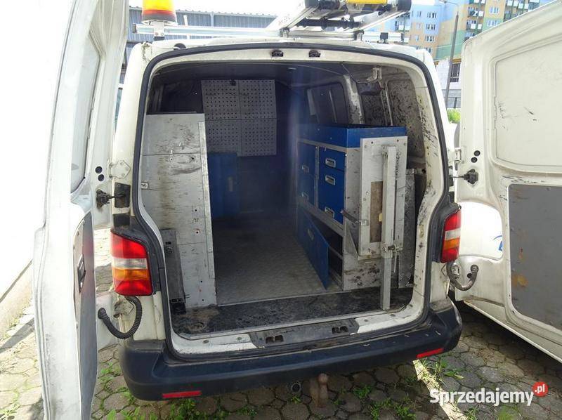 VOLKSWAGEN TRANSPORTER T5 2007 246000 ccm 131 Warszawa