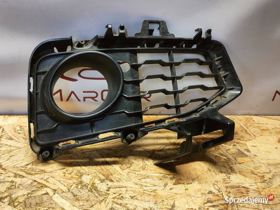 Kratka Zderzaka Halogenu Prawy Przód BMW 4 F32 Pleszew sprzedam
