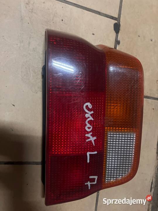 Lampa tył lewa ford escort osobowe wielkopolskie Margonin