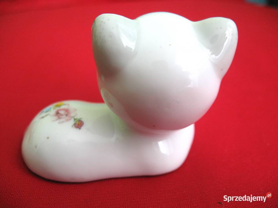 Kot biały mały kotek porcelana 5 x 7 x 4 Siedlce