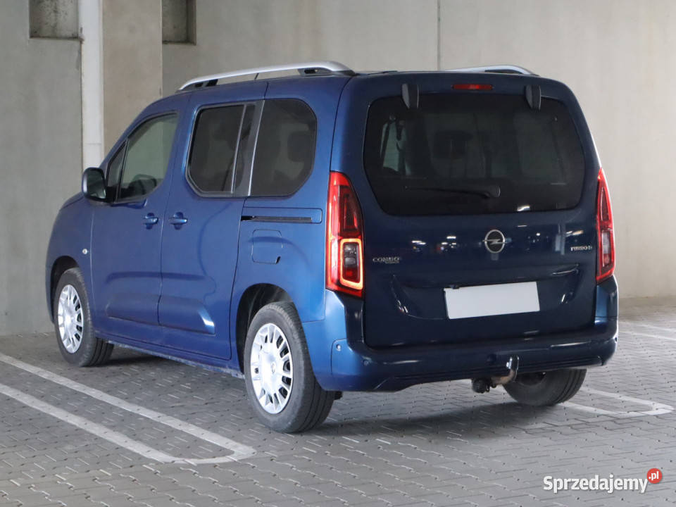 Opel Combo 15 CDTI Combo Piaseczno
