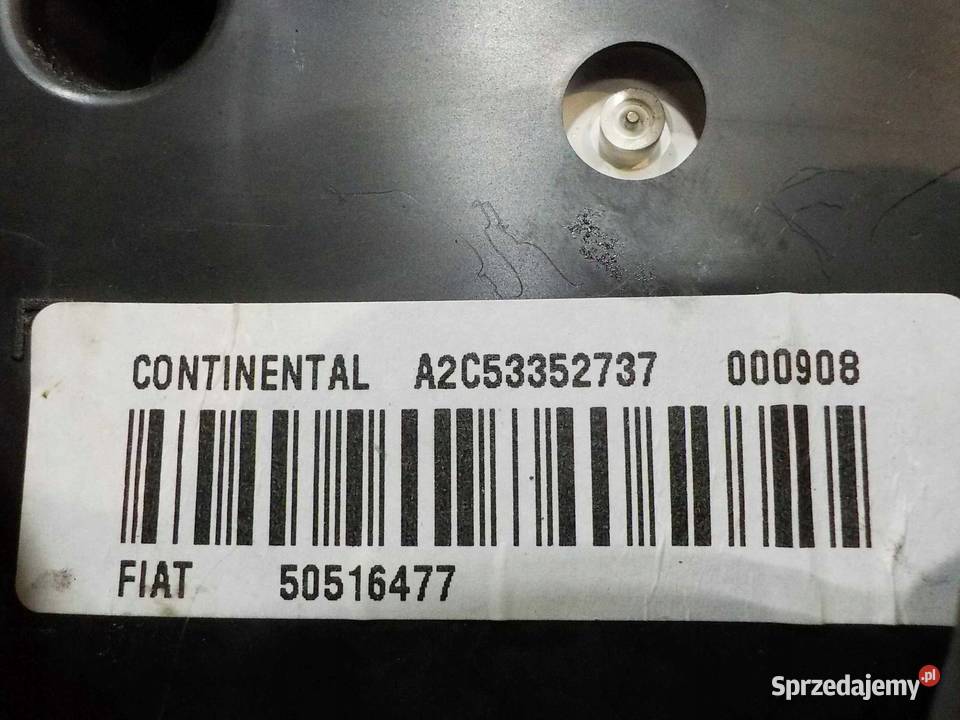 ALFA ROMEO GIULIETTA 10r 14 T licznik zegary