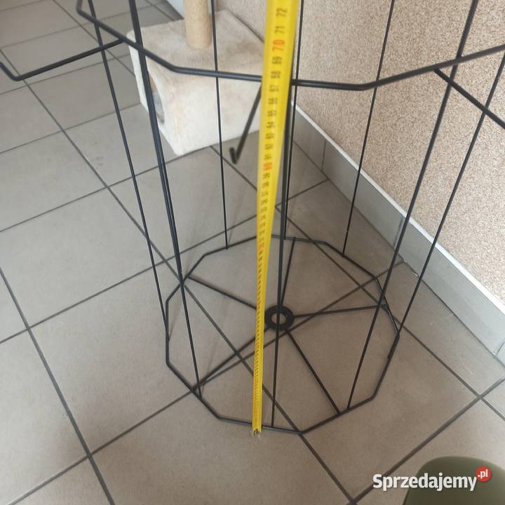 Stojak obrotowy z haczykami do różnego rodzaju Mrzezino