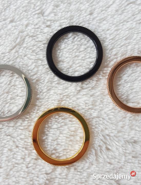 Zestaw komplet nowych pierścionków 4 pierścionki Szczecin sprzedam