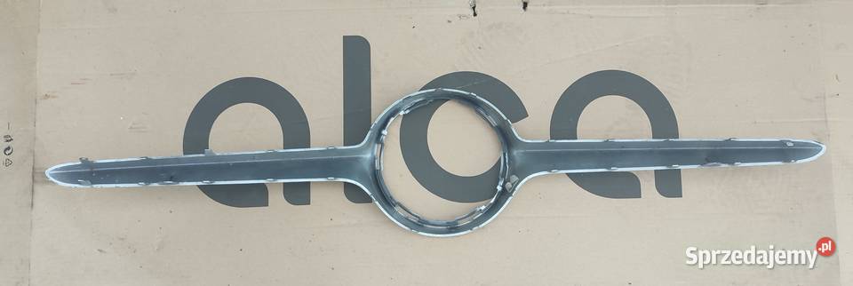 Atrapa grilla Mercedes Benz A160 W177 Rok produkcji 2020 Buk