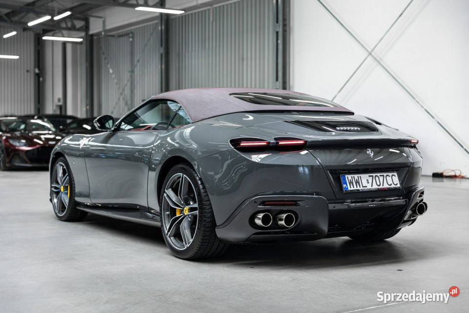 Ferrari Roma Spider Spider 39 V8 620 Pakiet Węgrzce