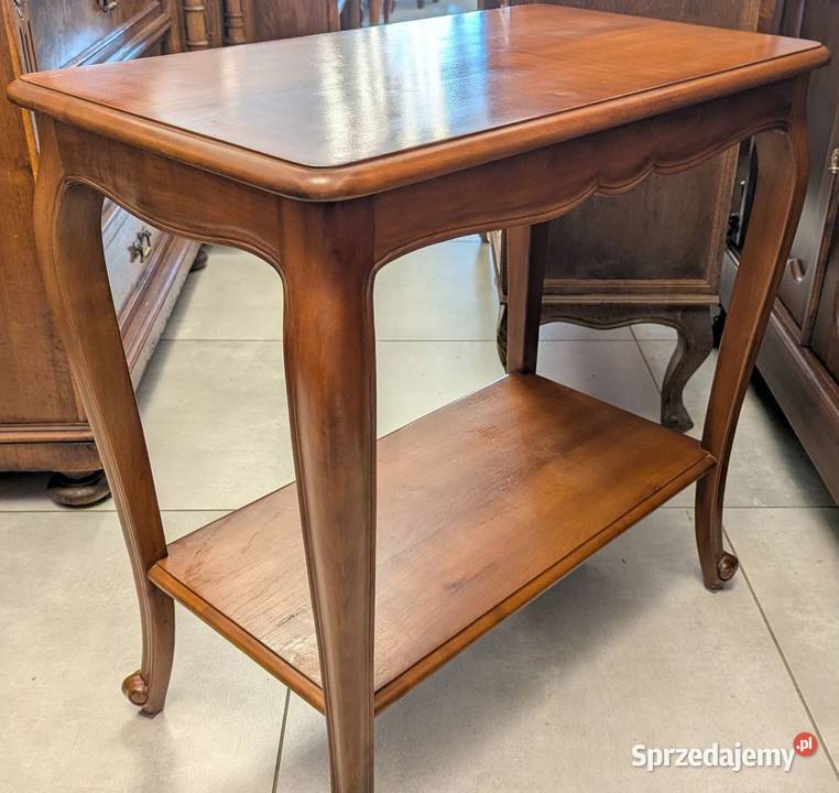 ładny stolik orzechsklep Dąbrowa Górnicza