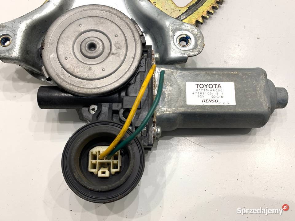 PODNOŚNIK SZYBY LEWY PRZÓD TOYOTA COROLLA E12 sprzedam